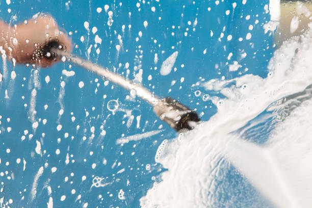 Best Window and Screen Pressure Cleaning in Old Jamestown, MO